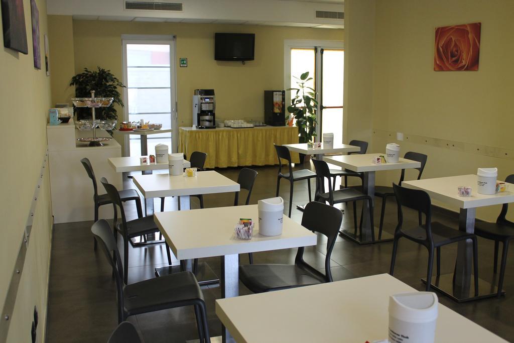 Hotel Motel Giglio Viadana ภายนอก รูปภาพ